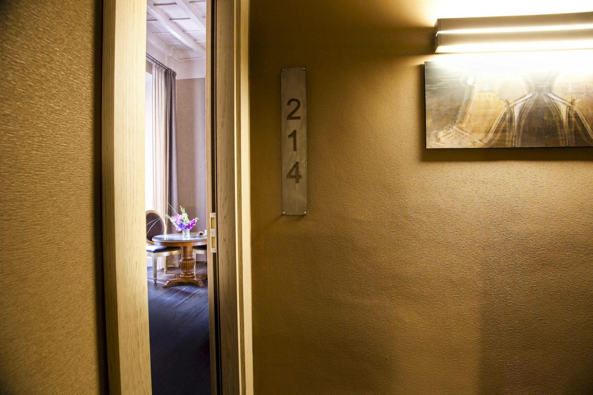 Bed and Breakfast Corso 12 Roma Экстерьер фото